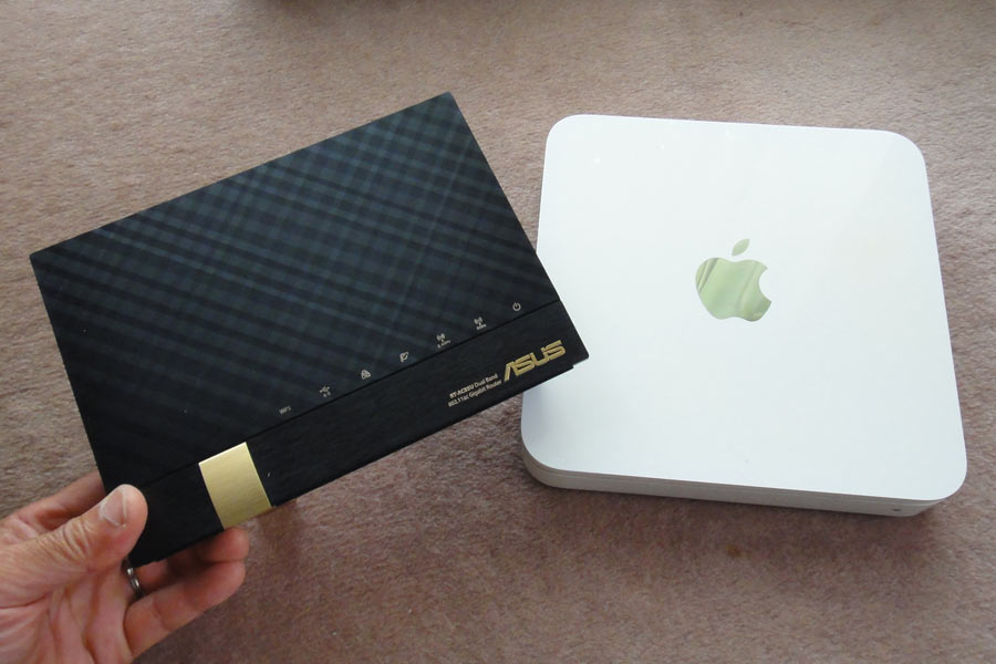 RT-AC85UとAirMac Time Capsuleの比較 RT-AC85UとAirMac Time Capsuleの比較