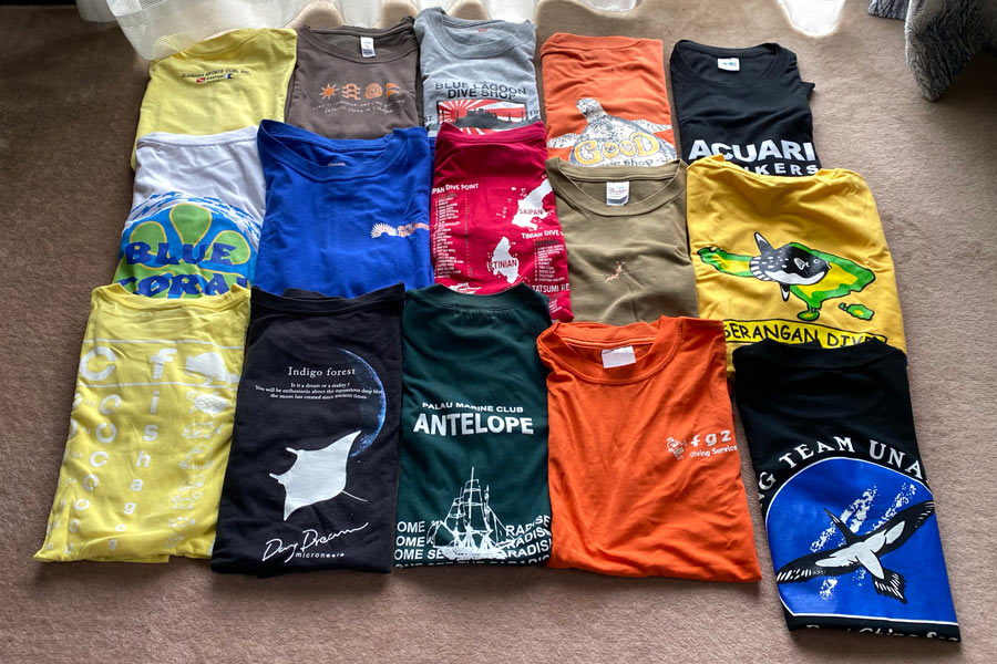 ダイビング・サービスのTシャツ ダイビング・サービスのTシャツ