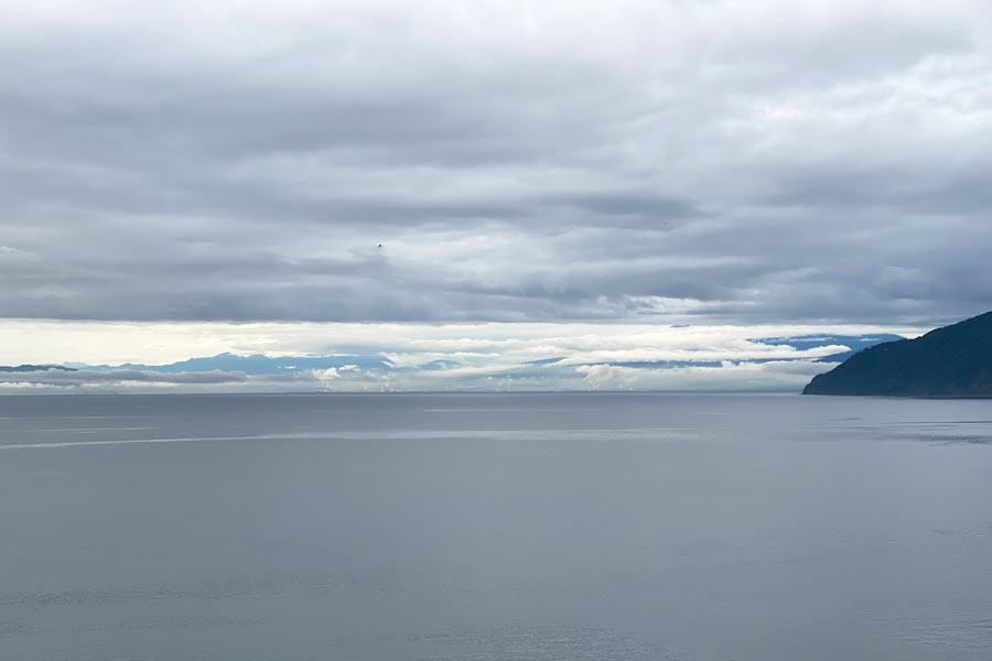 土肥から見た駿河湾の対岸